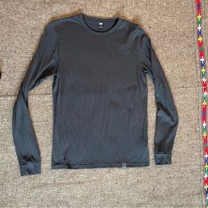 Helly Hansen 100% wool baselayer LS tee